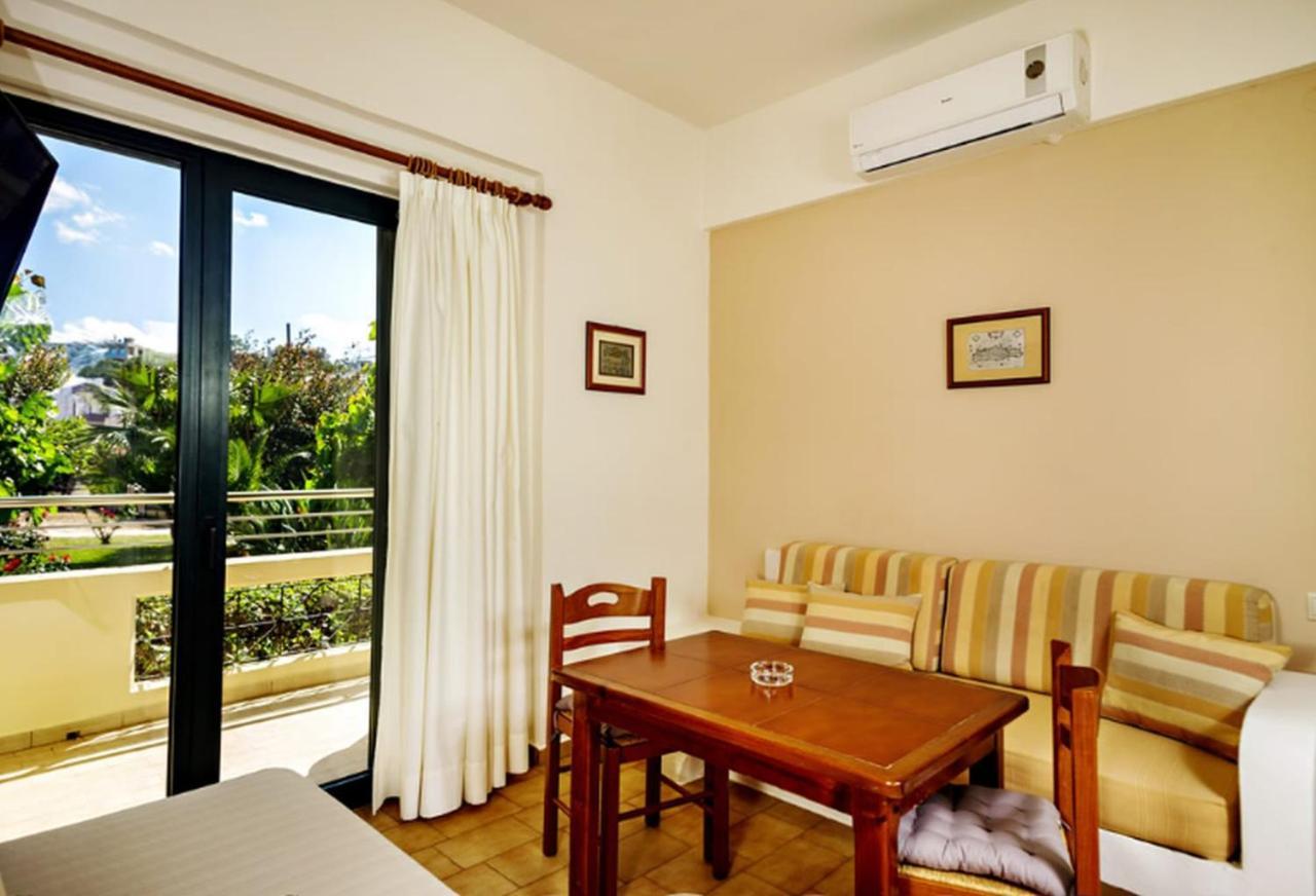 Lili Apartments,Oasis 2,5 Km From Hania Center Parigoria Dış mekan fotoğraf